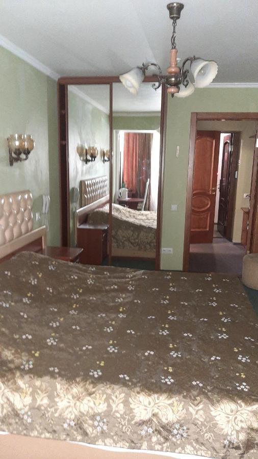 Art-Hotel Kiev Buitenkant foto